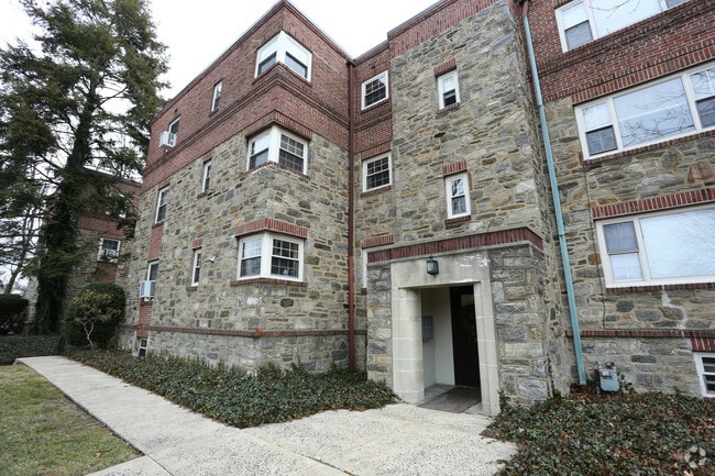 Woodside Court Apartments 103 105 S Narberth Ave Narberth PA 19072 Woodside Court Apartments 103 105 S Narberth Ave Narberth PA 19072