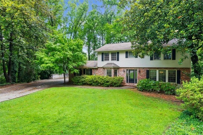 Building Photo - 5667 Colton Dr NE