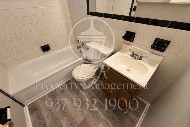 Photo - 3222 Athens Ave Townhome