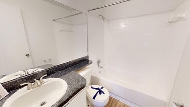 Interior Photo - Arbors at Lee Vista