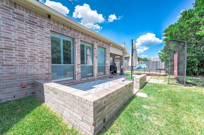 Building Photo - 2313 Lilac Breeze Ln