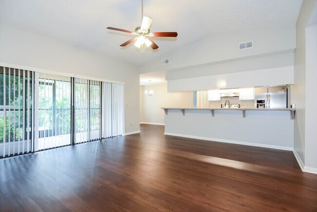 Foto del edificio - 2303 Willow Branch Ave