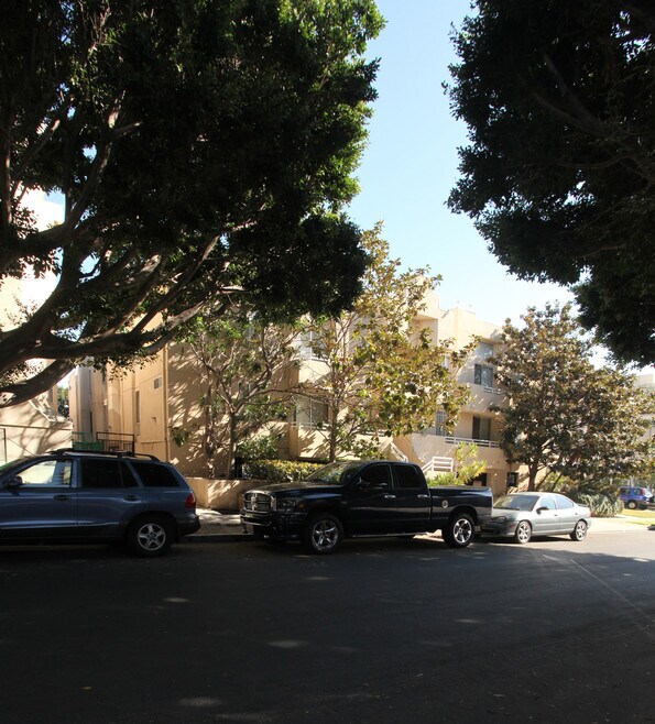 Foto del edificio - 1230 N Cherokee Ave