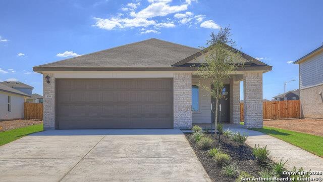 Building Photo - 108 Raymondville Path