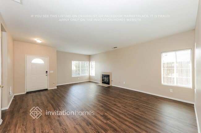 Building Photo - 12813 Westbury Dr