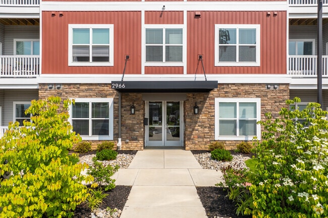 Entrance - Linden Lofts