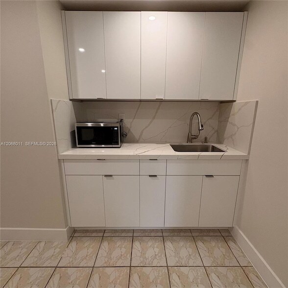 Foto del edificio - 5005 SW 111th Ave