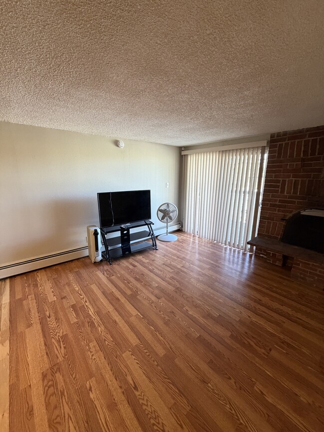 Photo - 1302 S Parker Rd Townhome
