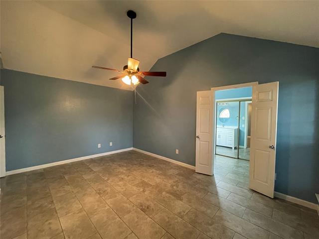 Building Photo - 8220 Woodstream Dr