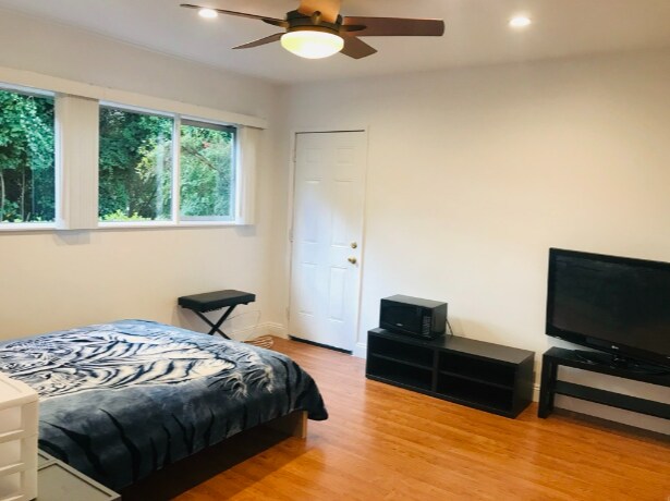 Foto principal - 17554 Labrador St