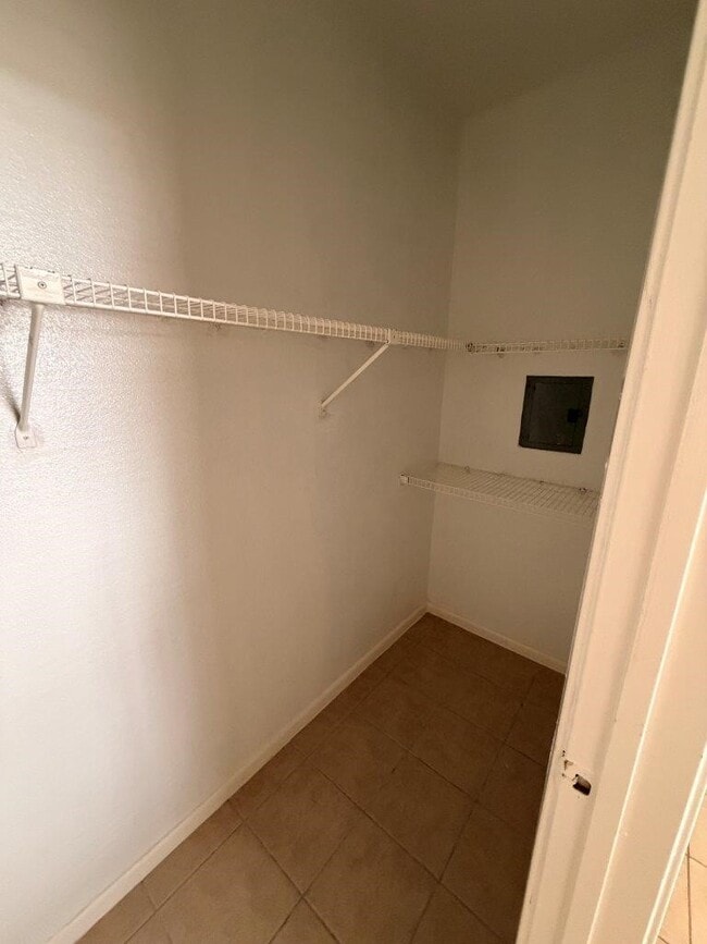 Building Photo - 7901 Cambridge St