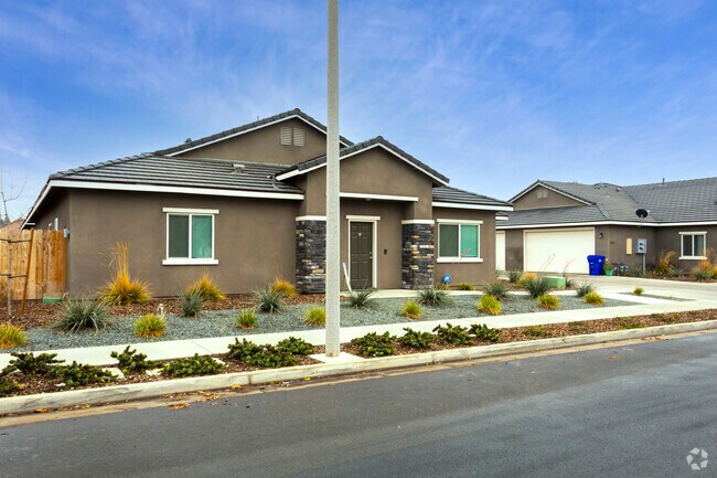 Foto del edificio - 562 N Fourth St