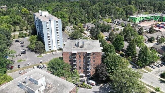  - 530 PROUDFOOT LANE