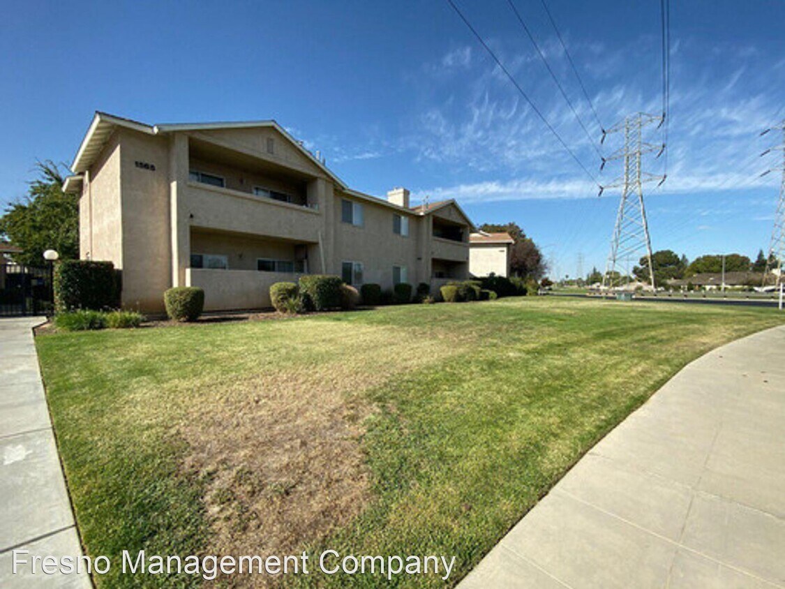 Primary Photo - 1565 W Swift Ave