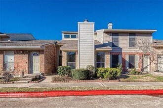 Building Photo - 9393 Westwood Village Dr