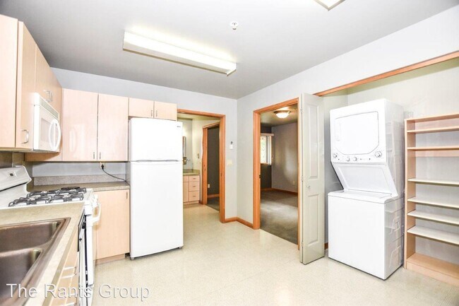 Foto del edificio - 1421 W Bay Dr NW