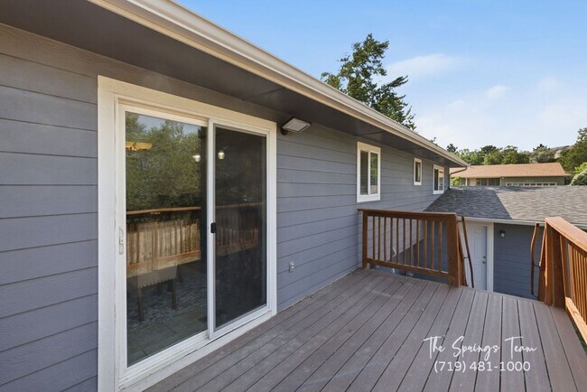 Foto del edificio - 1239 Suncrest Way