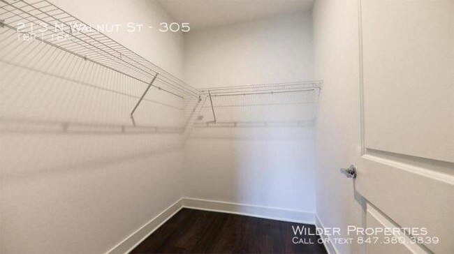 Building Photo - 1 bedroom in Bensenville IL 60106
