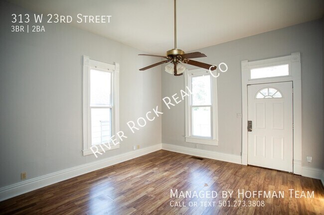 Foto del edificio - 313 W 23rd St