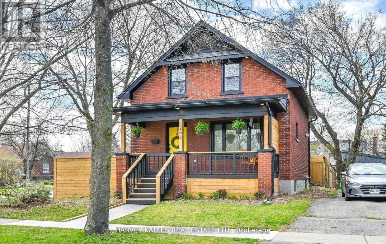 Primary Photo - 262 Oshawa Blvd S