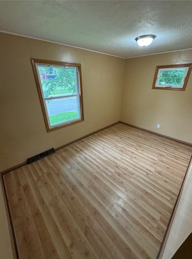 Foto del edificio - "Charming 3-Bedroom Retreat on Norwood Street – Your Cozy Brainerd Haven Awaits!"