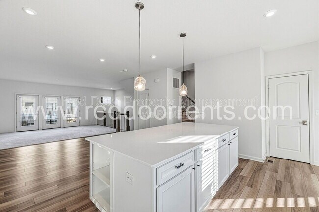 Foto del edificio - 9751 Junction Sta