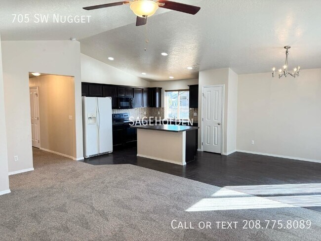 Foto del edificio - 705 SW Nugget-