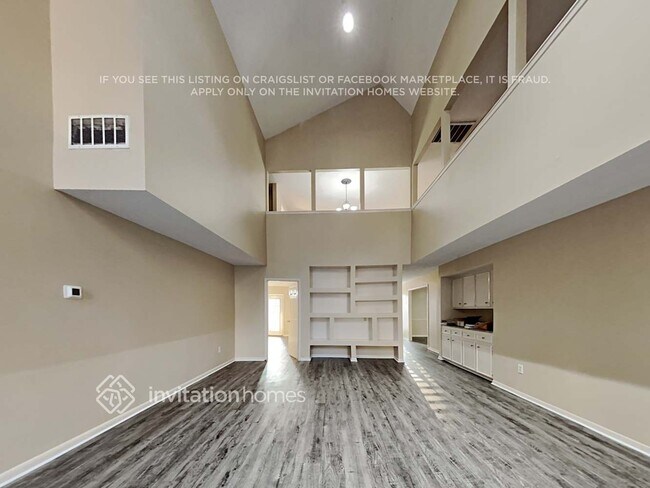 Building Photo - 17914 Vintage Wood Ln
