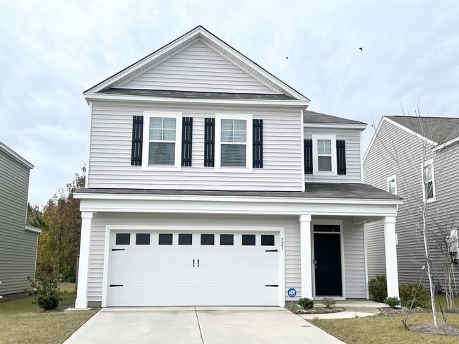 Building Photo - 721 Pepperbush St