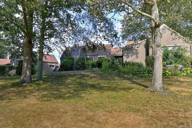 Building Photo - 193 Bayfield Ln