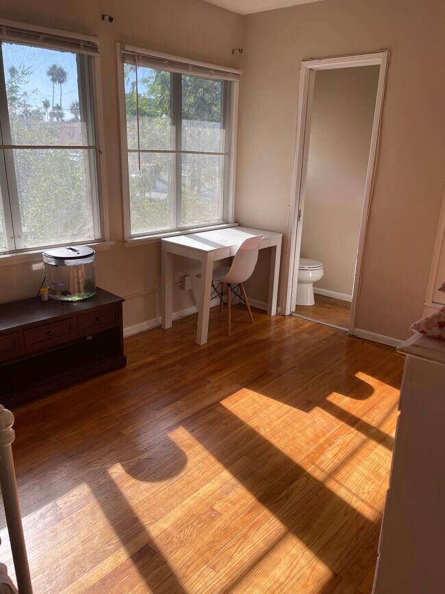 Building Photo - 4292 Mission Inn Avenue, Unit 3718