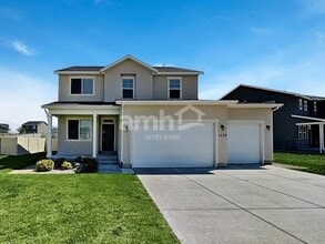 Building Photo - 1329 White St