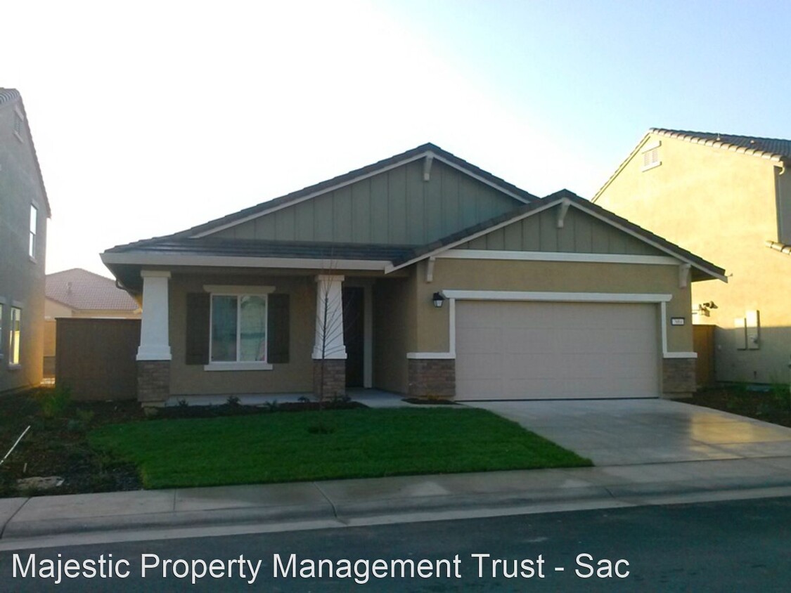 Primary Photo - 4 br, 2 bath House - 7664 Chappelle Way