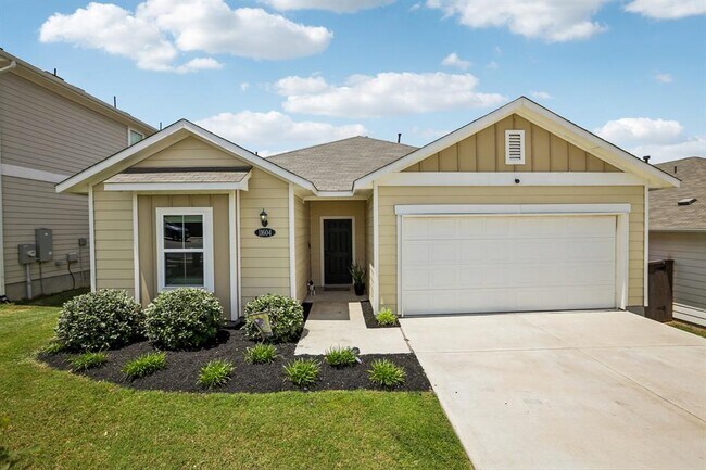 Building Photo - 11604 Comano Dr