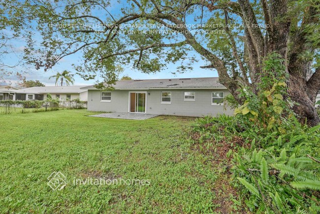Building Photo - 936 Park Manor Dr
