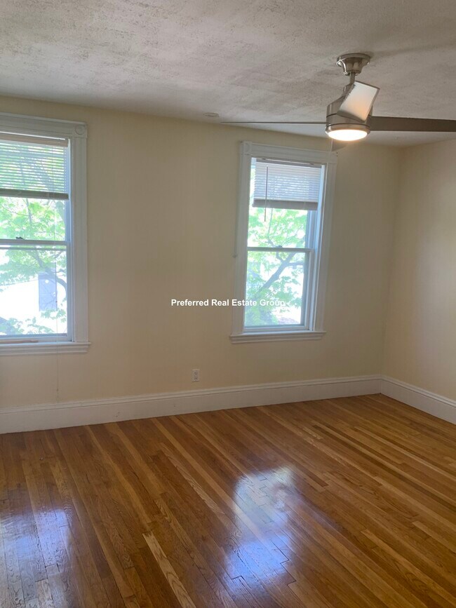 Foto del edificio - 234 Cypress St