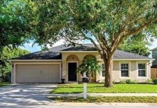 Building Photo - 319 Velveteen Pl