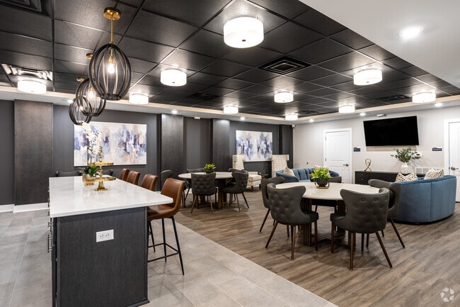 Interior Photo - Flats at Sugar Run