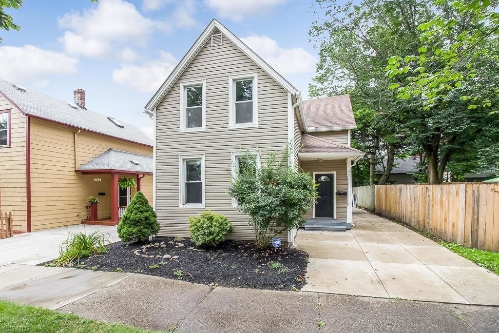 Foto principal - 1735 Randall Rd