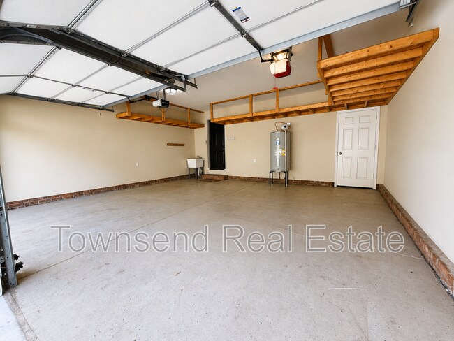Foto del edificio - 2937 Delaware Dr