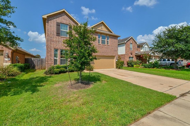 Foto del edificio - 21906 Cascade Hollow Ln