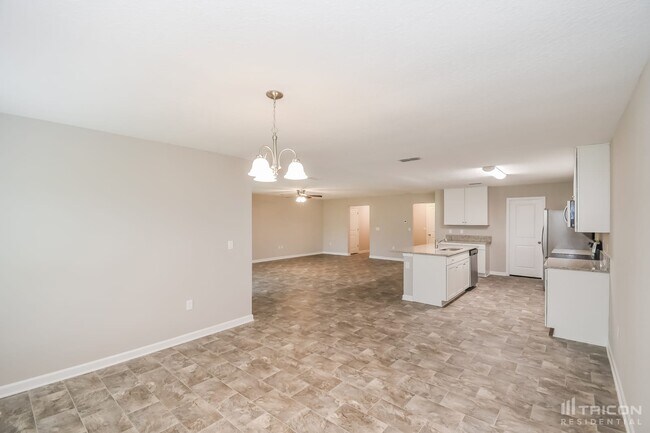 Building Photo - 11400 Oliver Ellsworth Ct