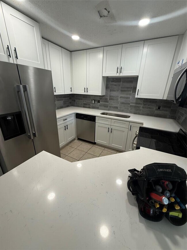 Building Photo - 3003 Jadewood Ct