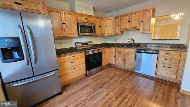 Foto del edificio - 9 Hamlet Dr