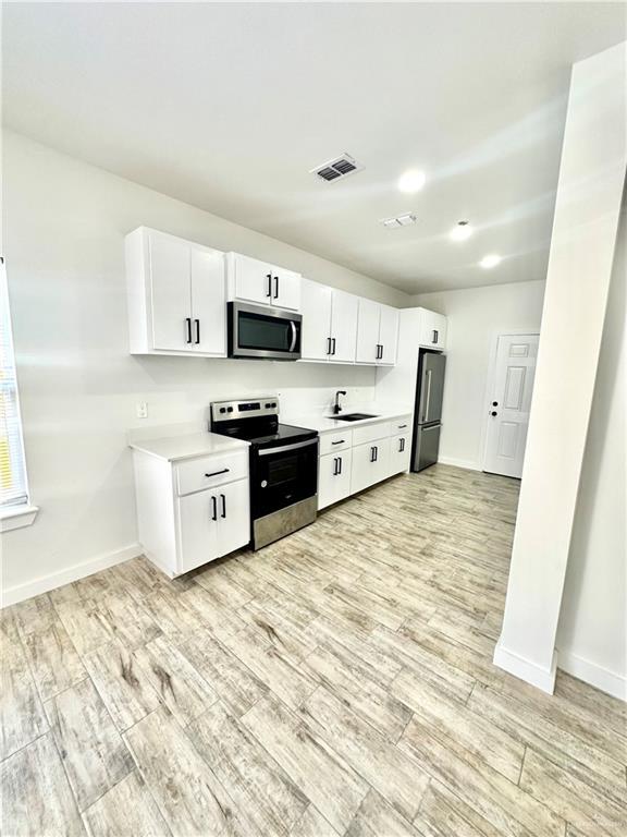 Building Photo - 10 Jessie St