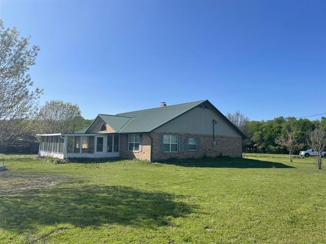 Building Photo - 350 Co Rd 2125
