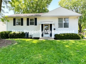 Building Photo - 3624 N Mitchner Ave
