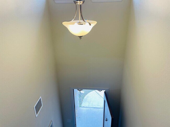 Foto del edificio - 4118 Kingsley Ave