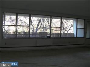 Building Photo - 7900 Old York Rd