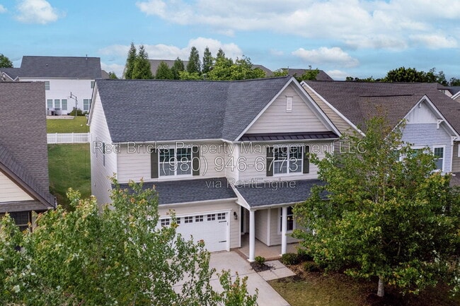 Building Photo - 127 Blossom Ridge Dr